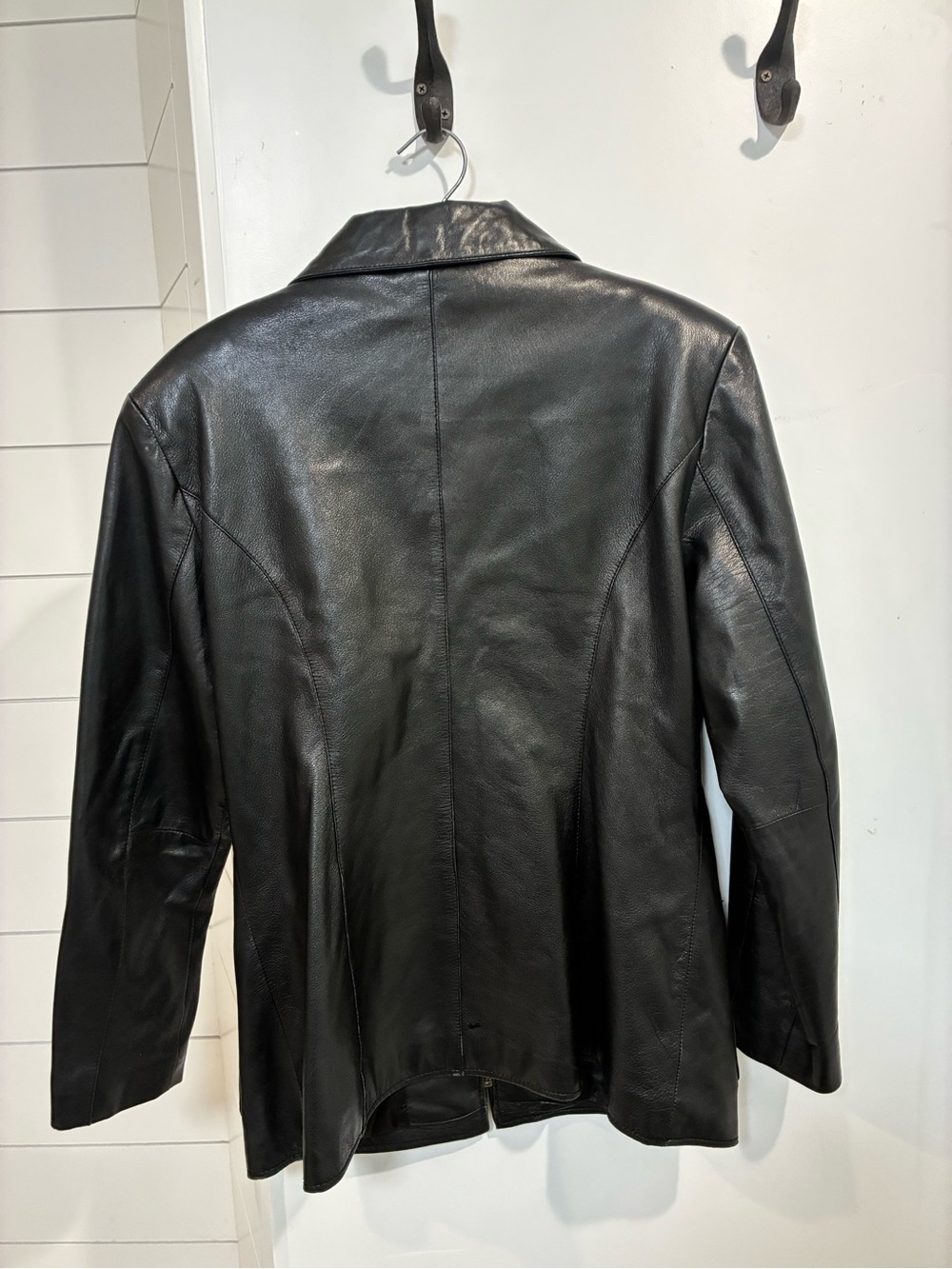 Wilsons Black Leather Jacket blazer Cut collar zip up pockets Classic minimalist